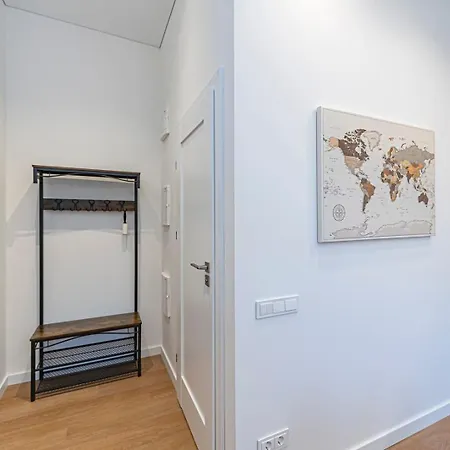 Cosy Ground Floor | Free Parking By Domvia Apartment Kaunas